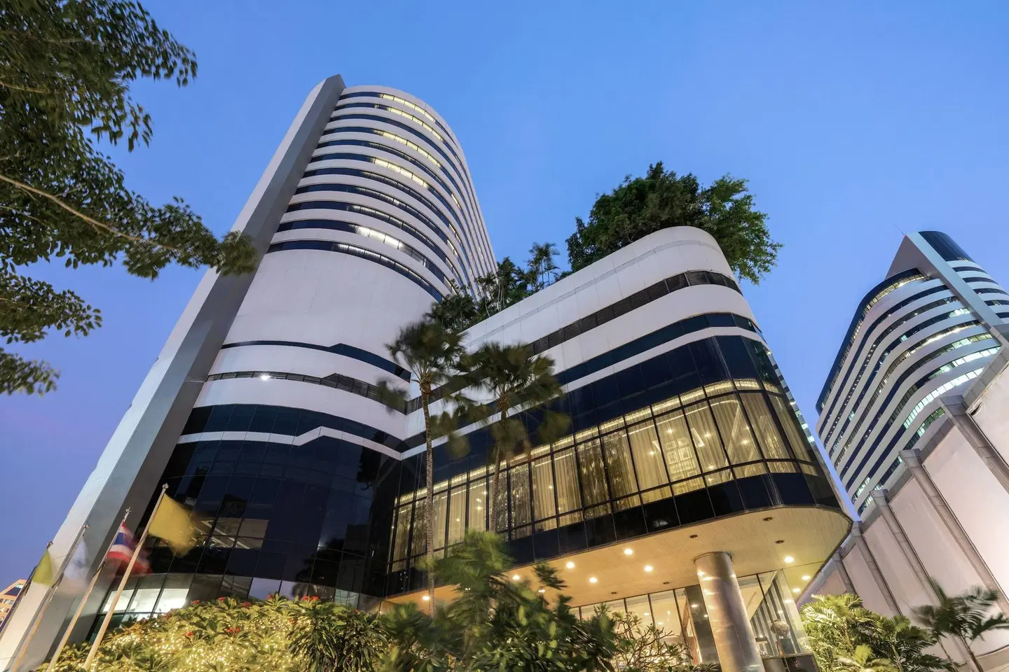 JW Marriott Hotel Bangkok EXTERIOR