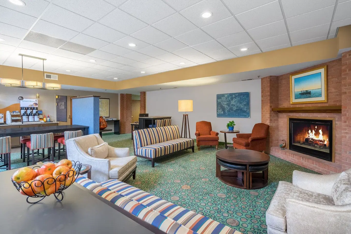 Holiday Inn Express Cambridge by IHG LOUNGE_LOBBY