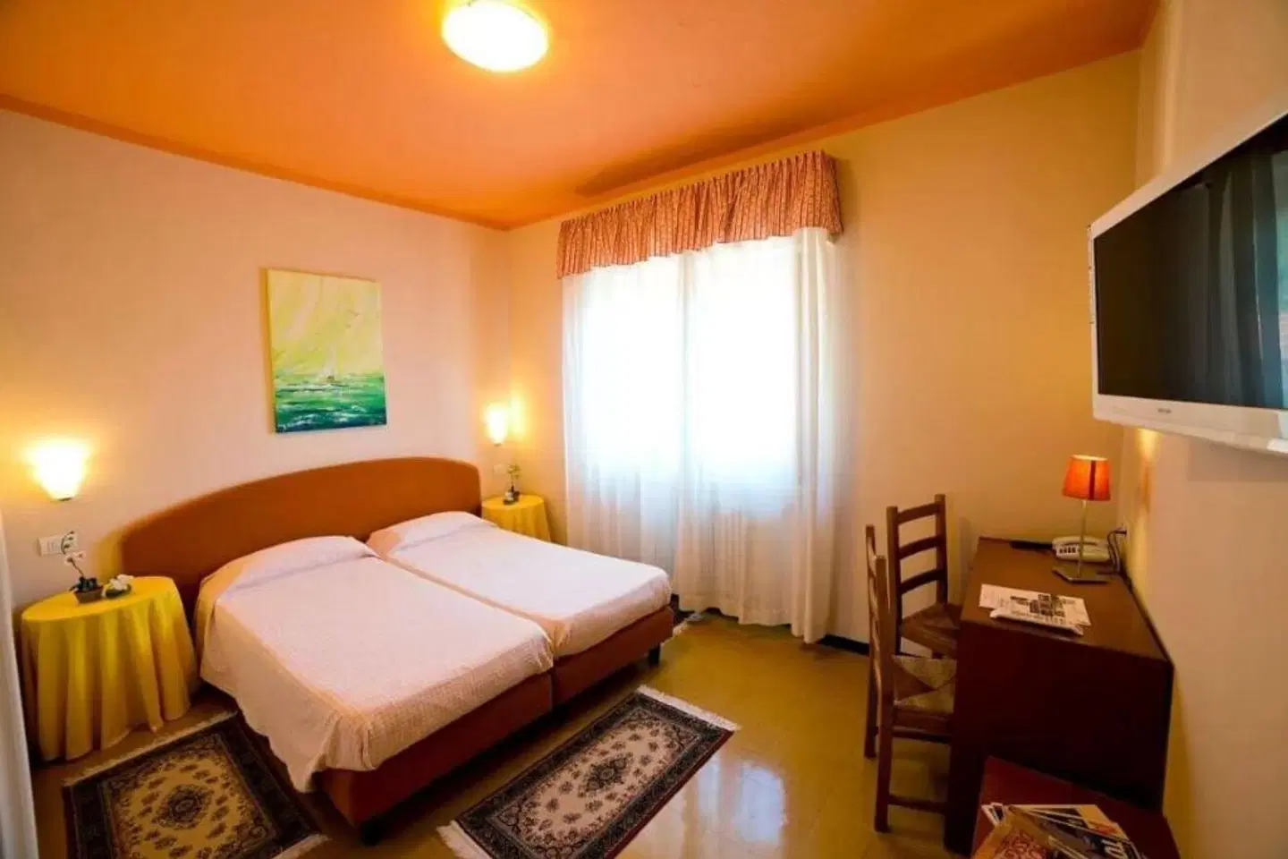Hotel Europa ROOM_EXAMPLE