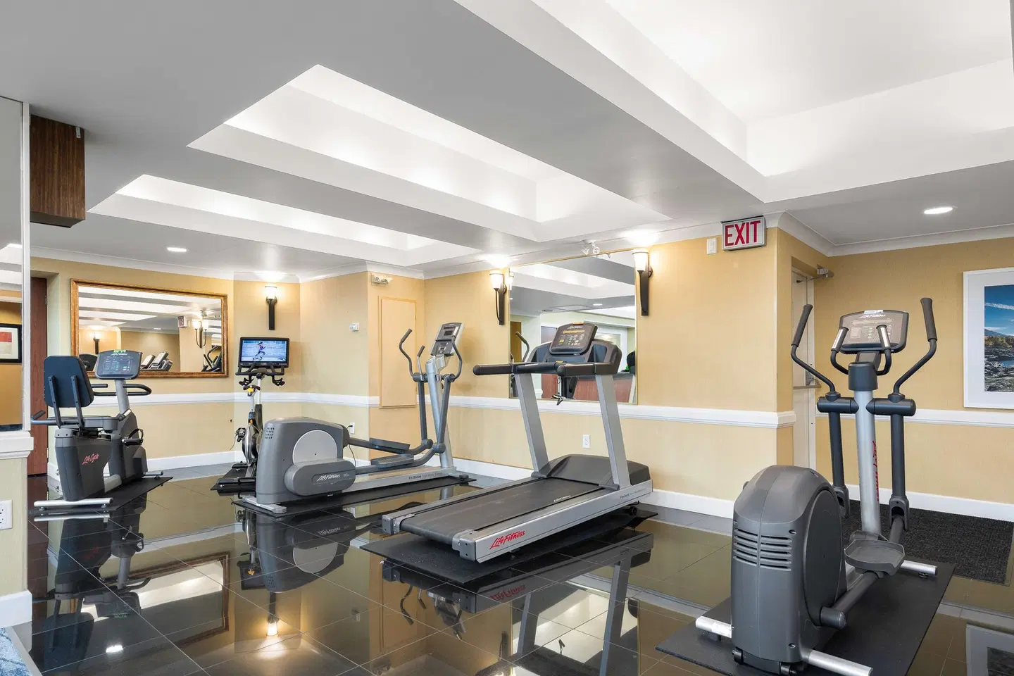 Best Western Plus Columbia River Hotel SPORTS_AND_LEISURE