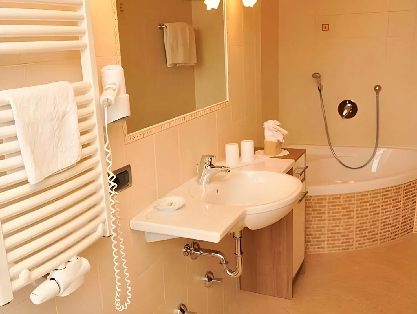 Hotel Garni Walter Badezimmer