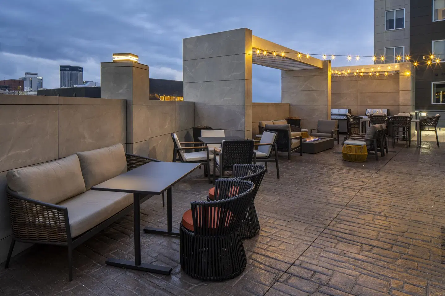 Home2 Suites Hilton Montgomery Downtown Terrasse
