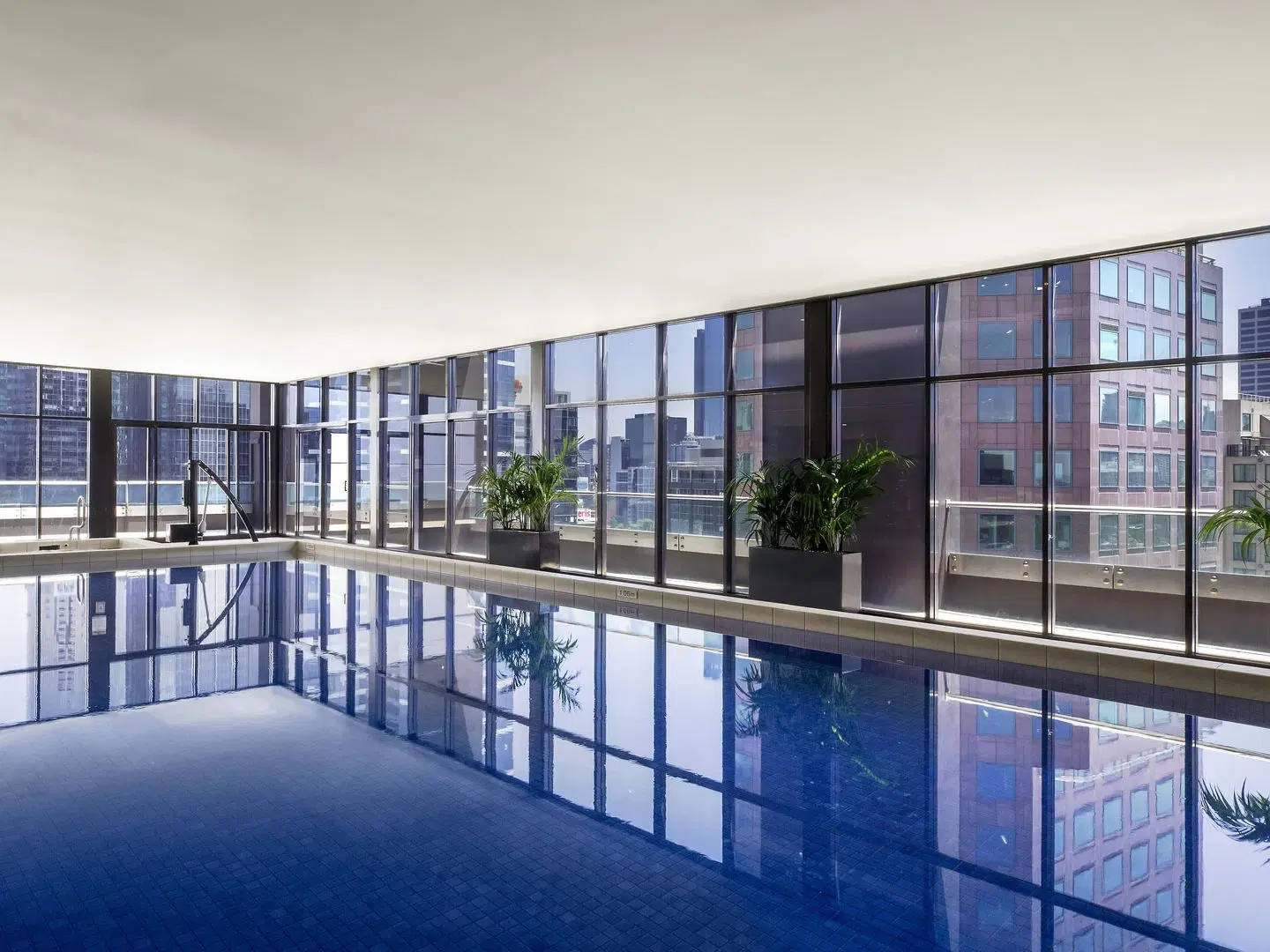 Mantra Southbank Hallenbad