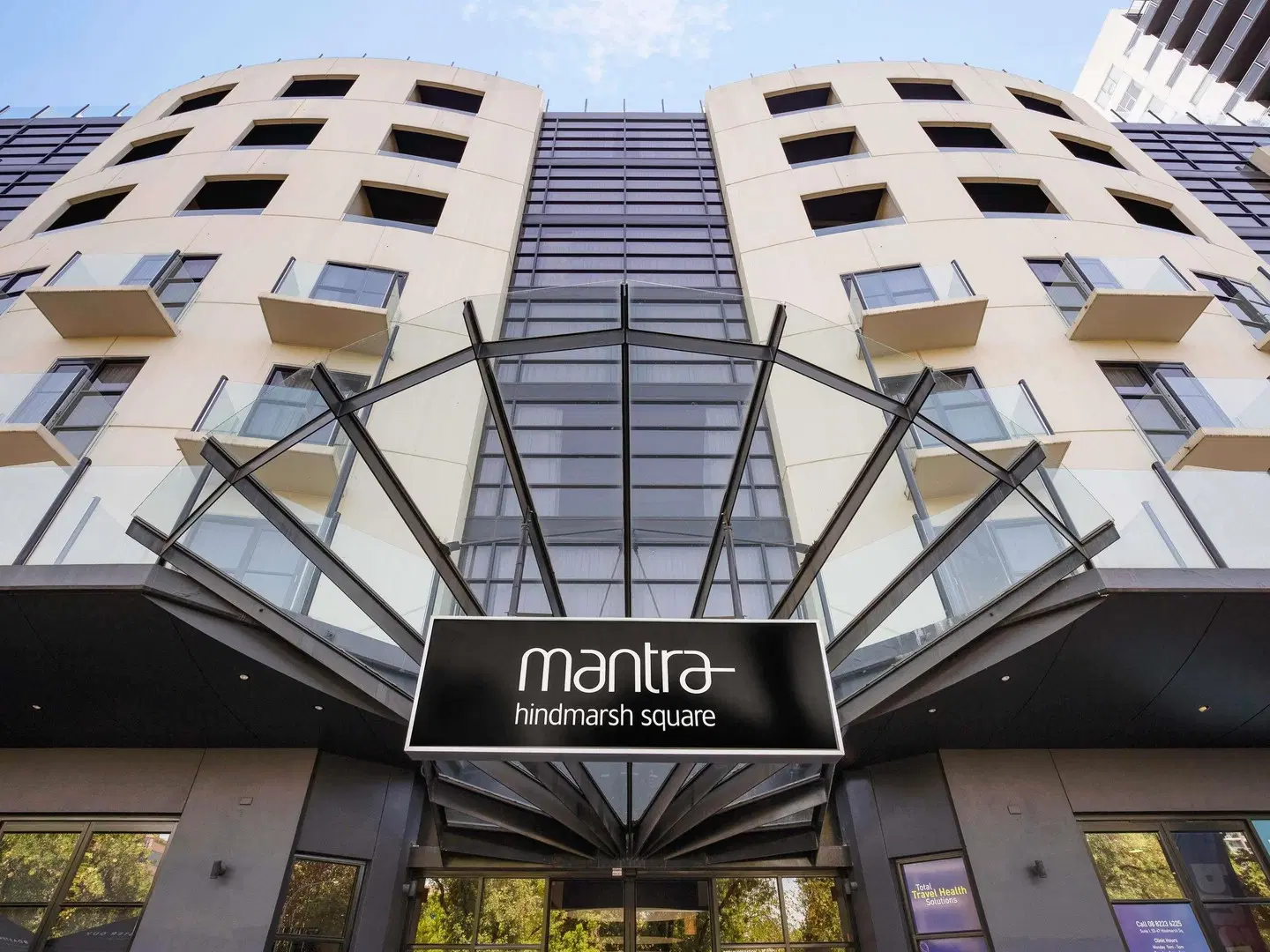 Mantra Hindmarsh Square EXTERIOR