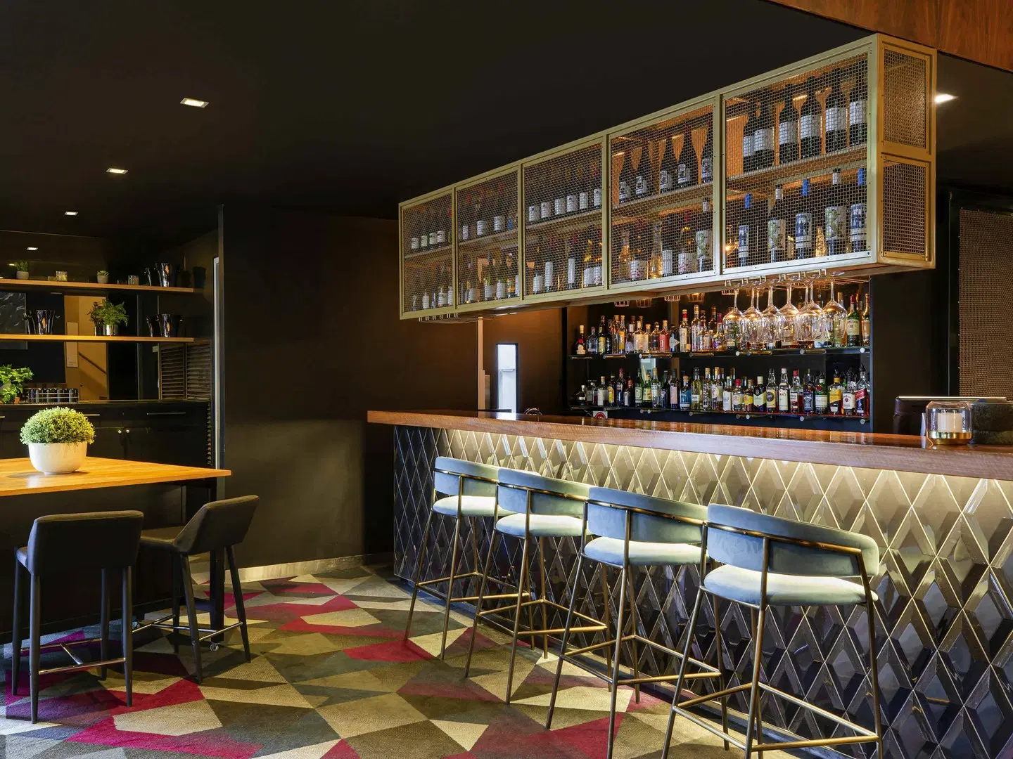 Mantra Southbank Bar