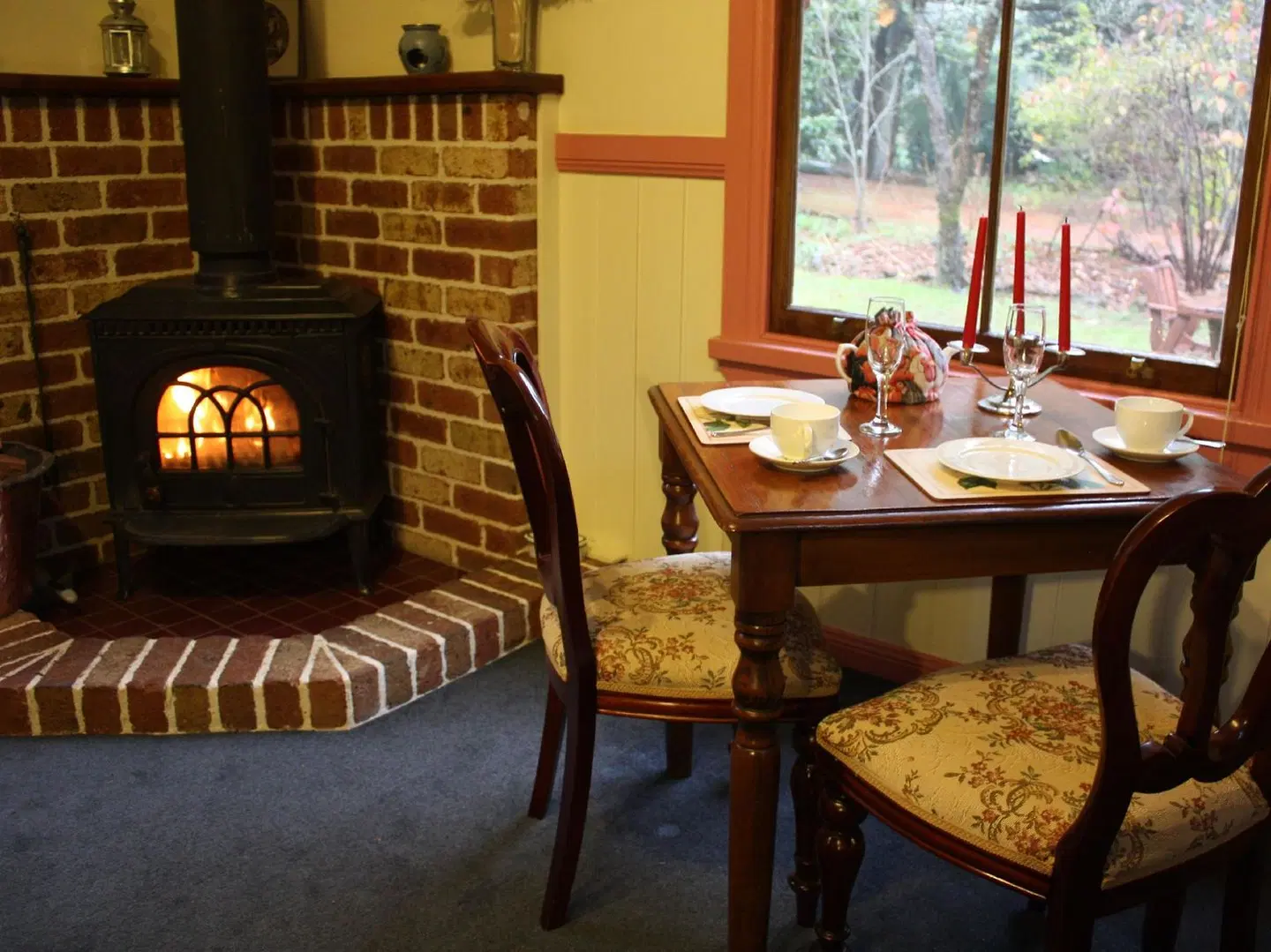 Secrets Hideaway Restaurant