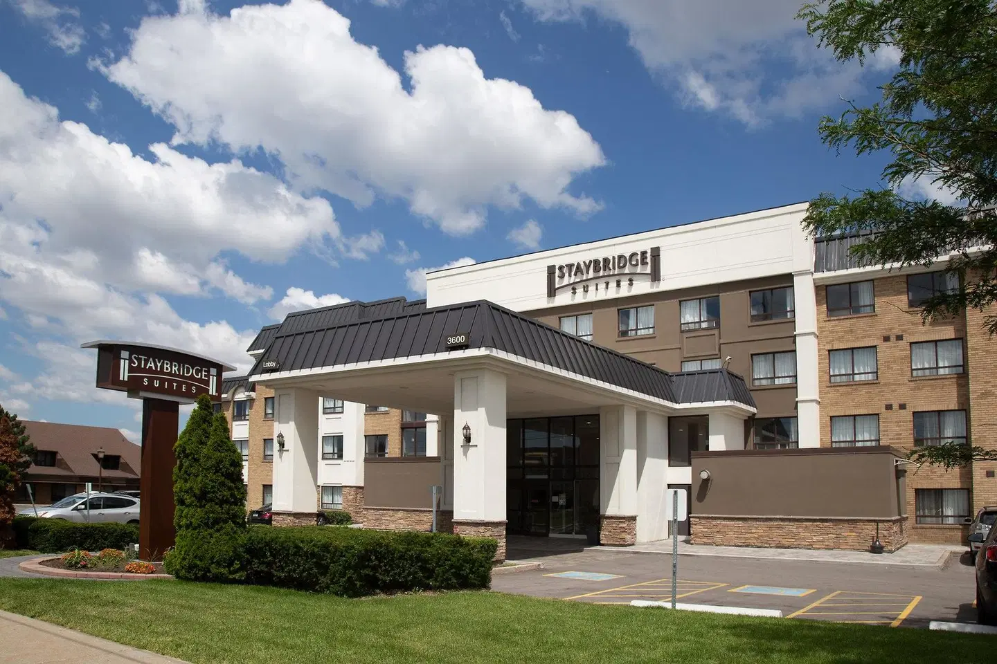 Staybridge Suites Toronto - Vaughan South by IHG EXTERIOR