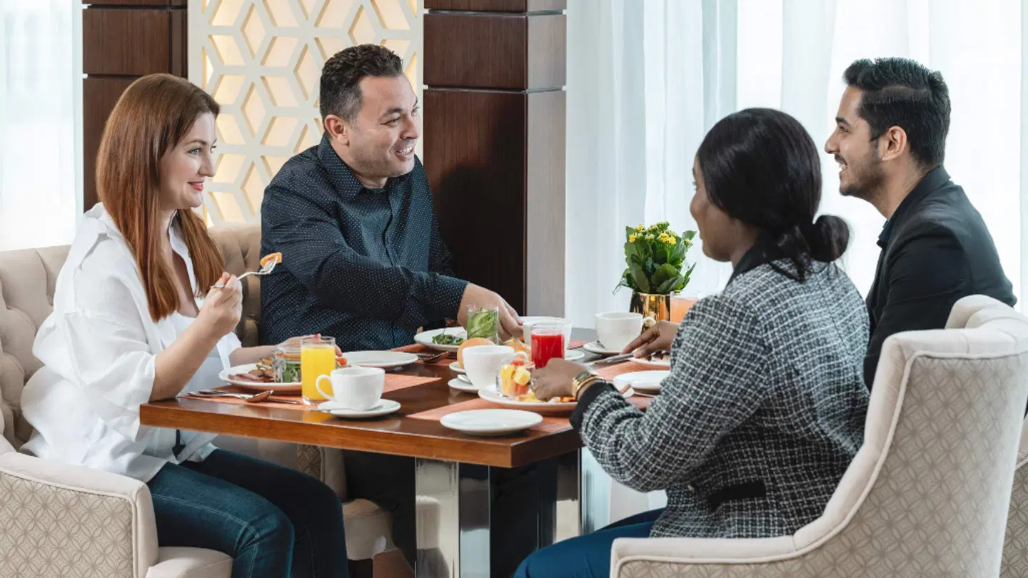 Riviera Rayhaan by Rotana Doha Restaurant
