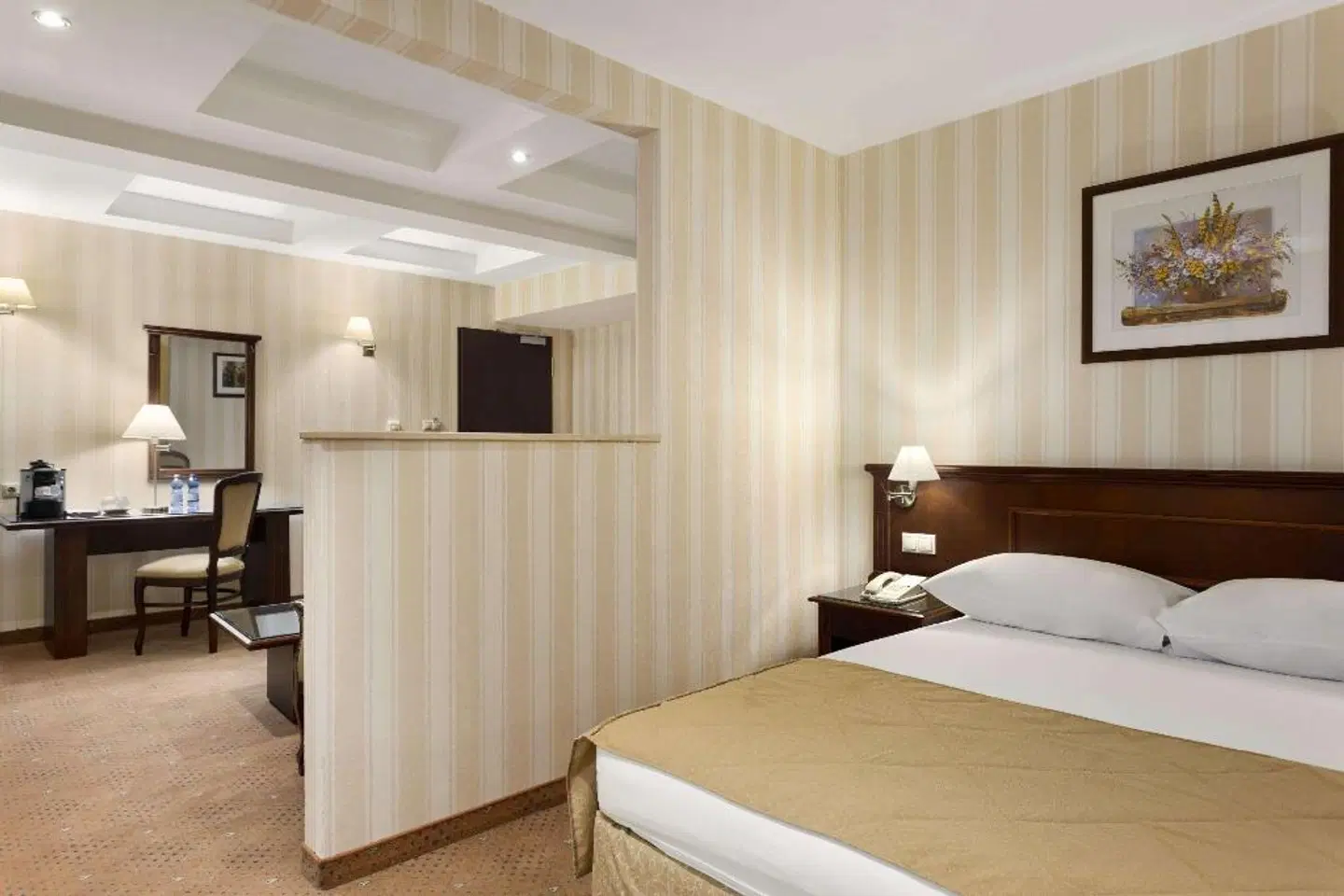 Ramada Hotel & Suites Bucharest North ROOM_EXAMPLE