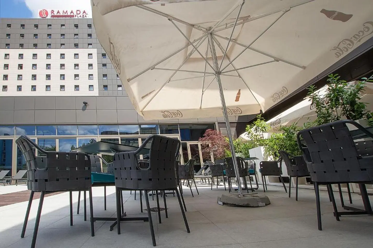 Ramada Plaza by Wyndham Bucharest Convention Center Terrasse