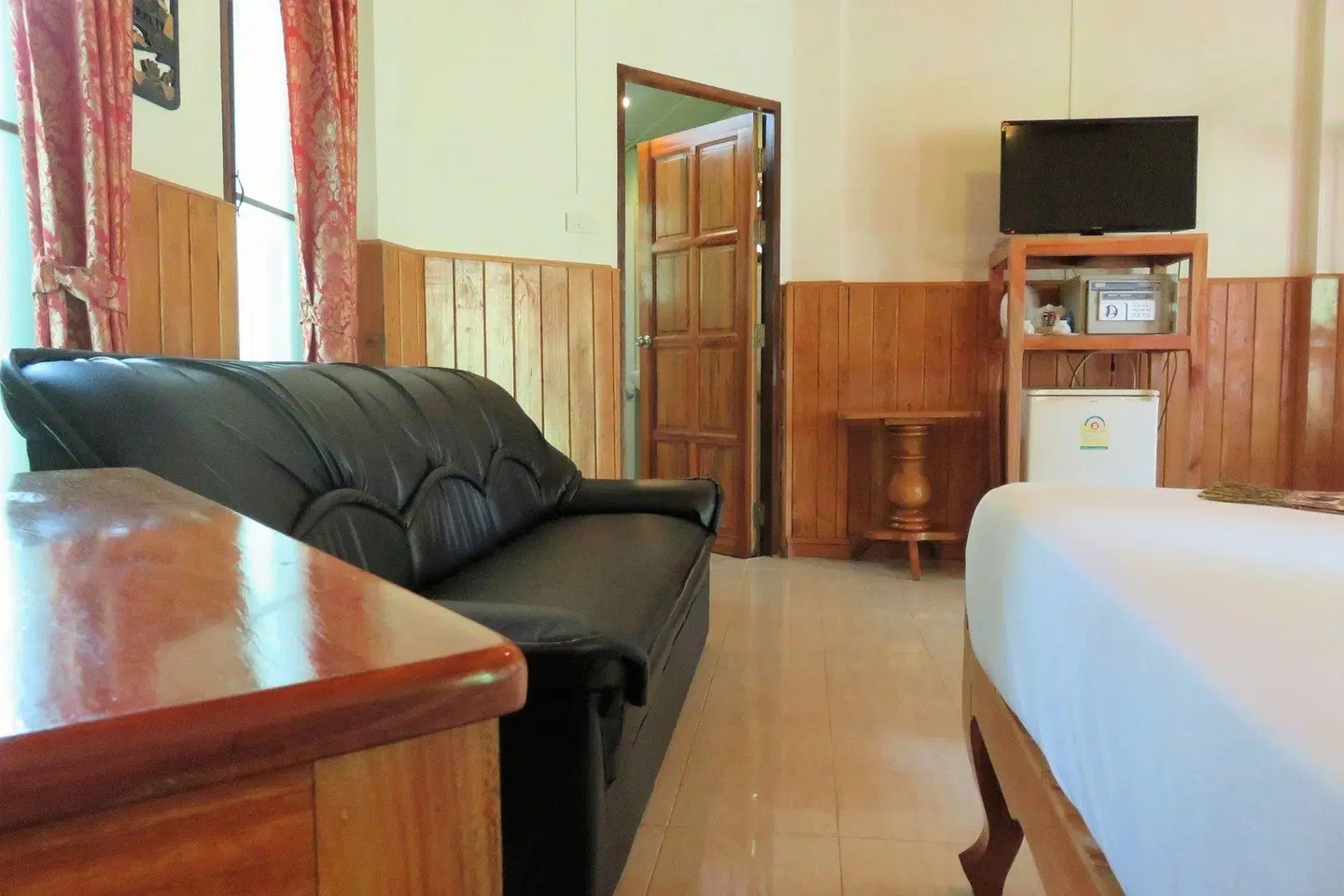 Macura Resort ROOM_EXAMPLE
