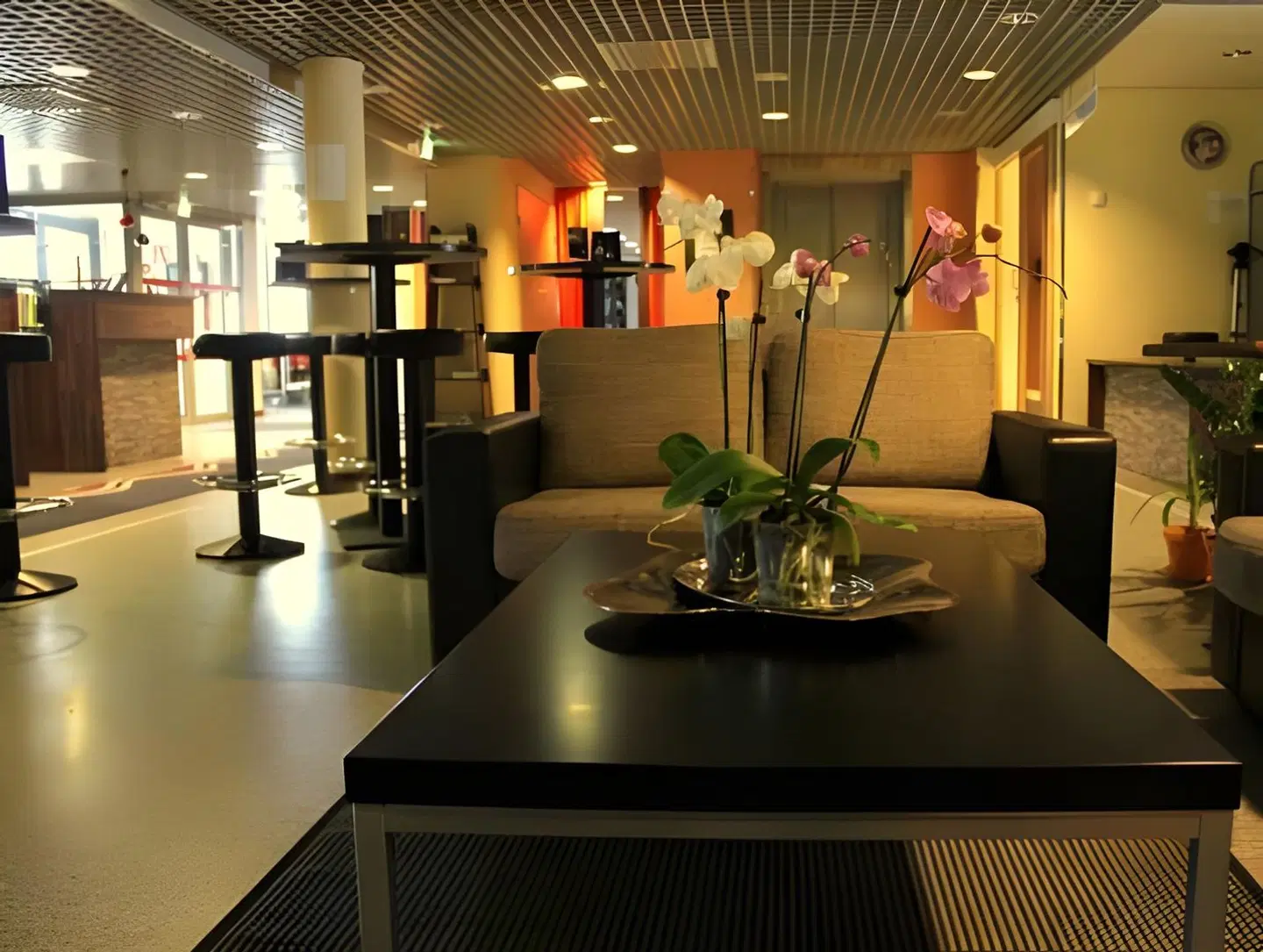 Alvariini LOUNGE_LOBBY