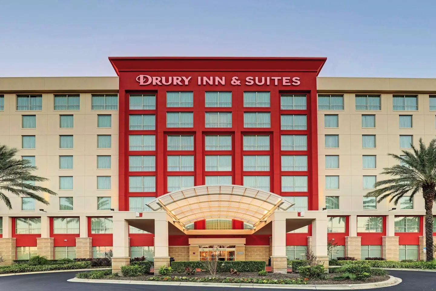 Drury Inn & Suites Orlando EXTERIOR