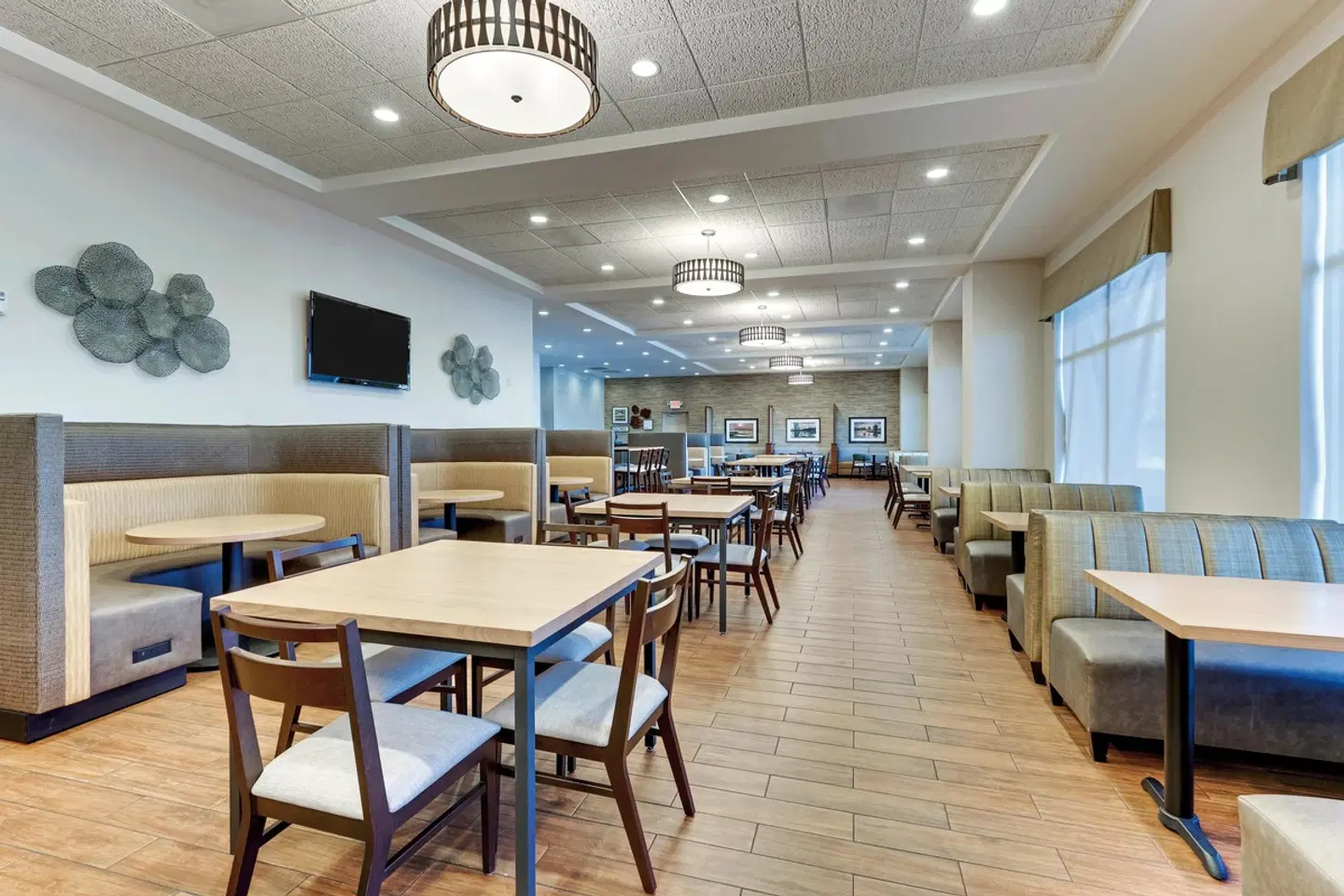 Drury Inn & Suites Orlando Restaurant