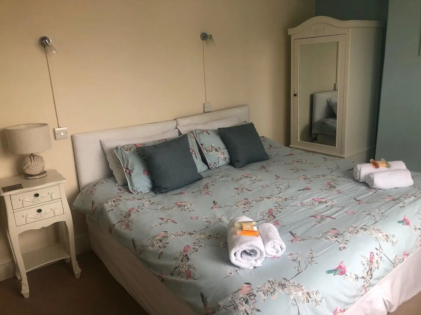 The Wayfarer Inn ROOM_EXAMPLE