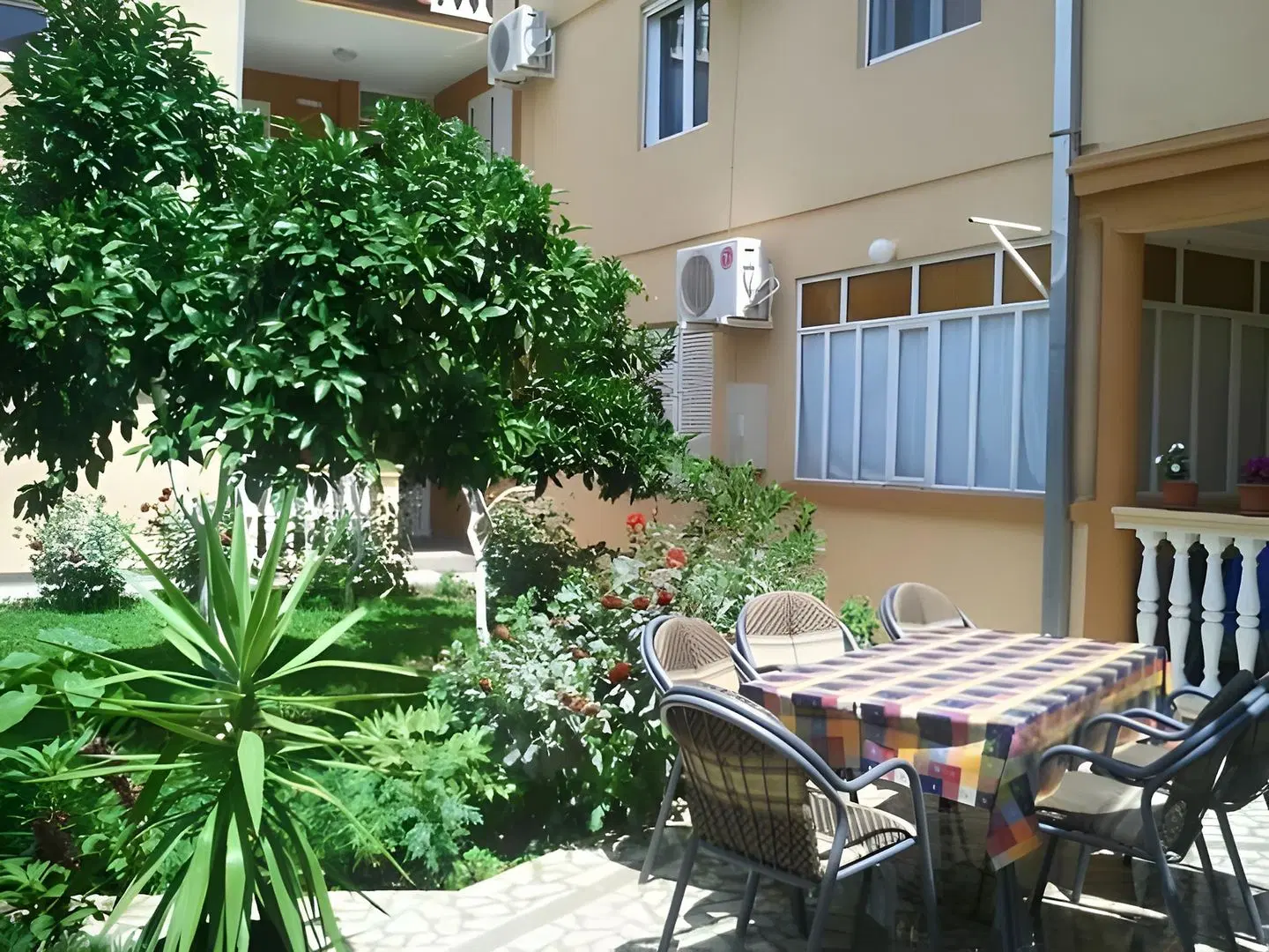 Apartments Dalila Garten