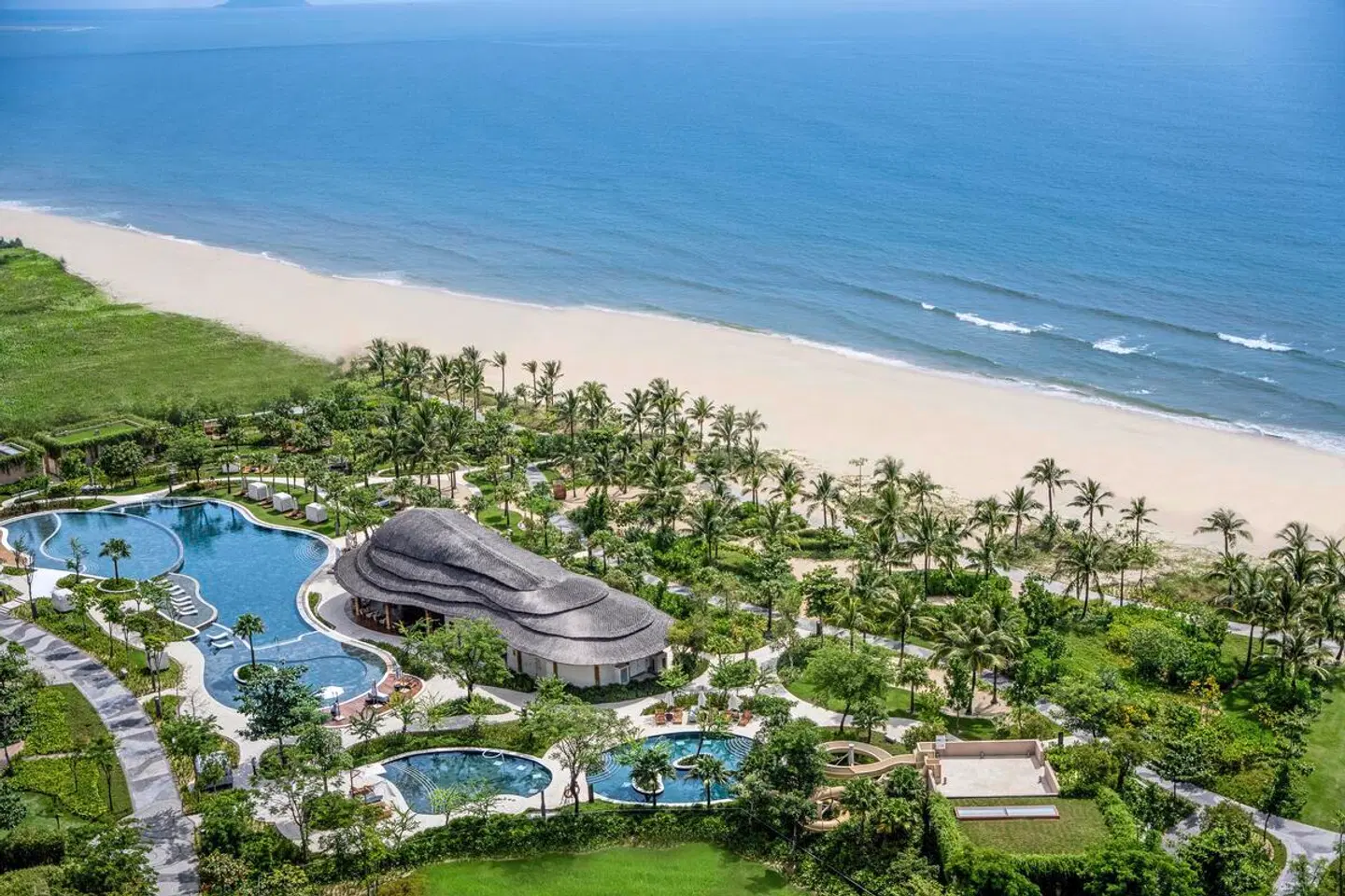 New World Hoiana Beach Resort Tiere