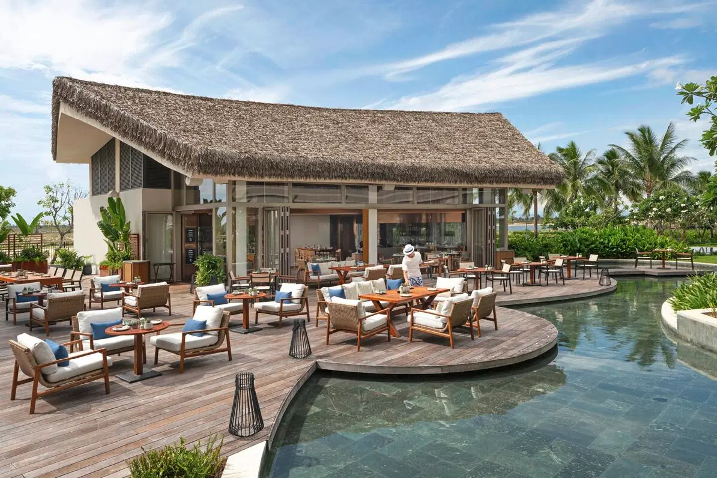 New World Hoiana Beach Resort Terrasse