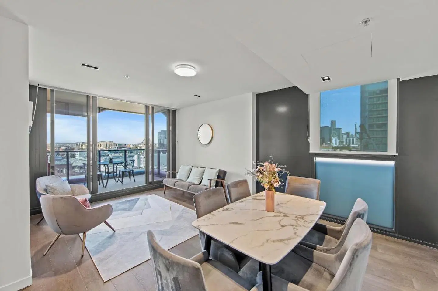 Fortitude Valley Apartments by CLLIX ROOM_EXAMPLE