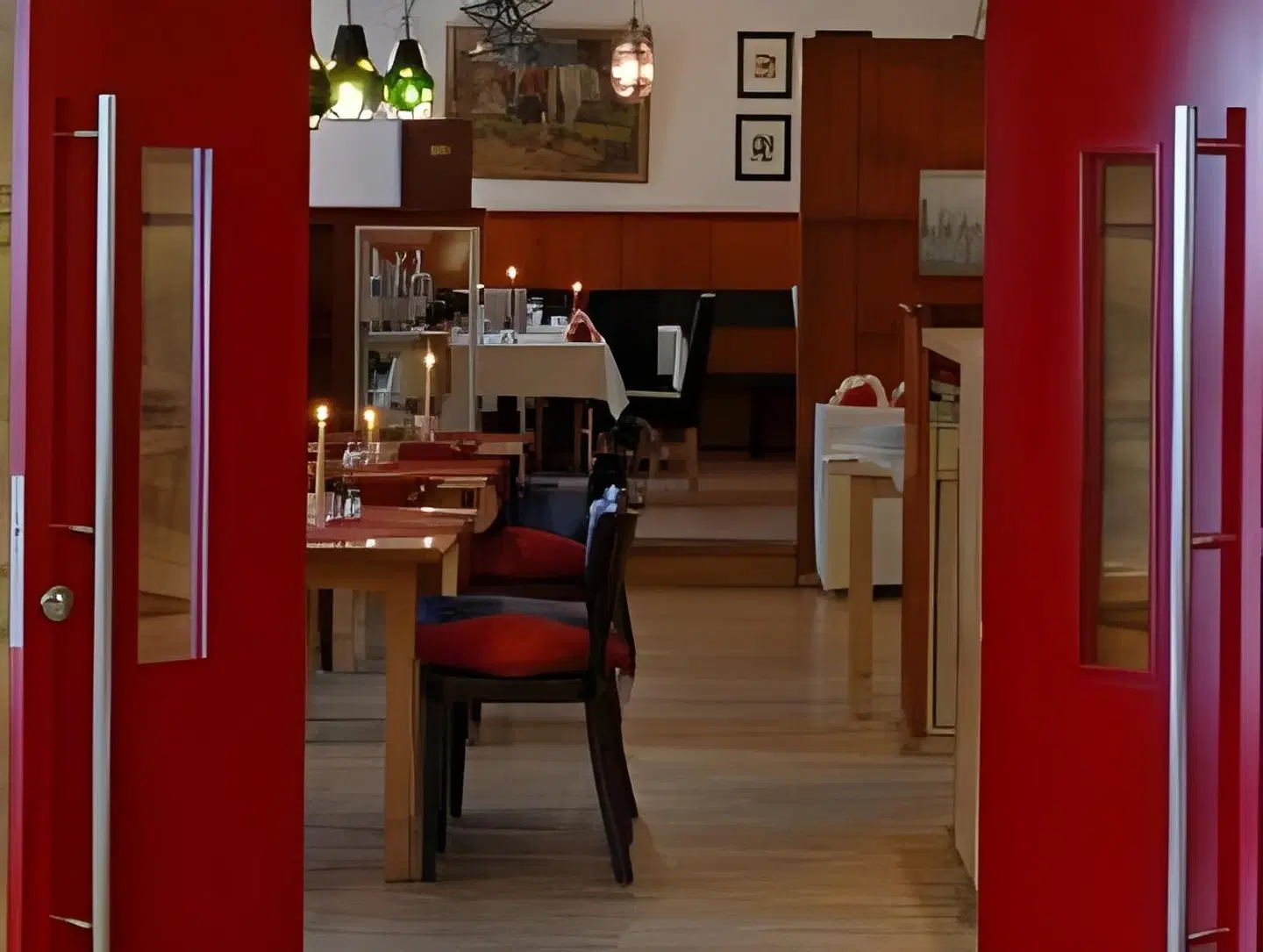 Zum Weißen Roß Bar