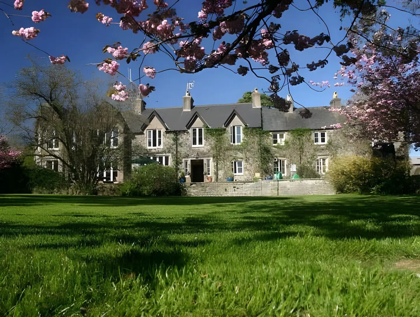 Parc-Le-Breos House EXTERIOR