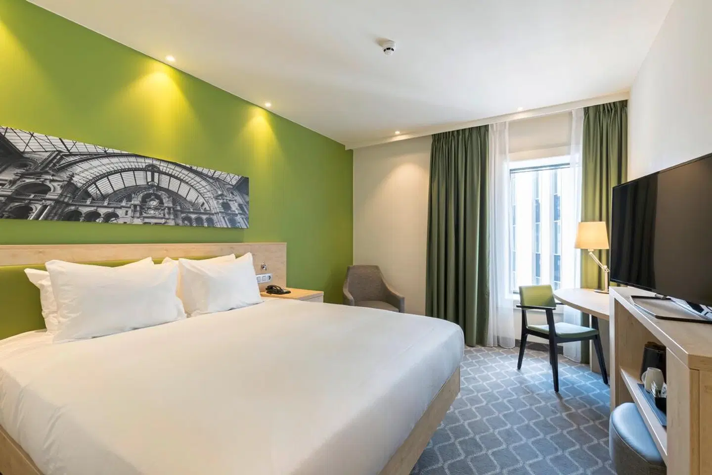 Hampton by Hilton Antwerp Central Station ROOM_EXAMPLE