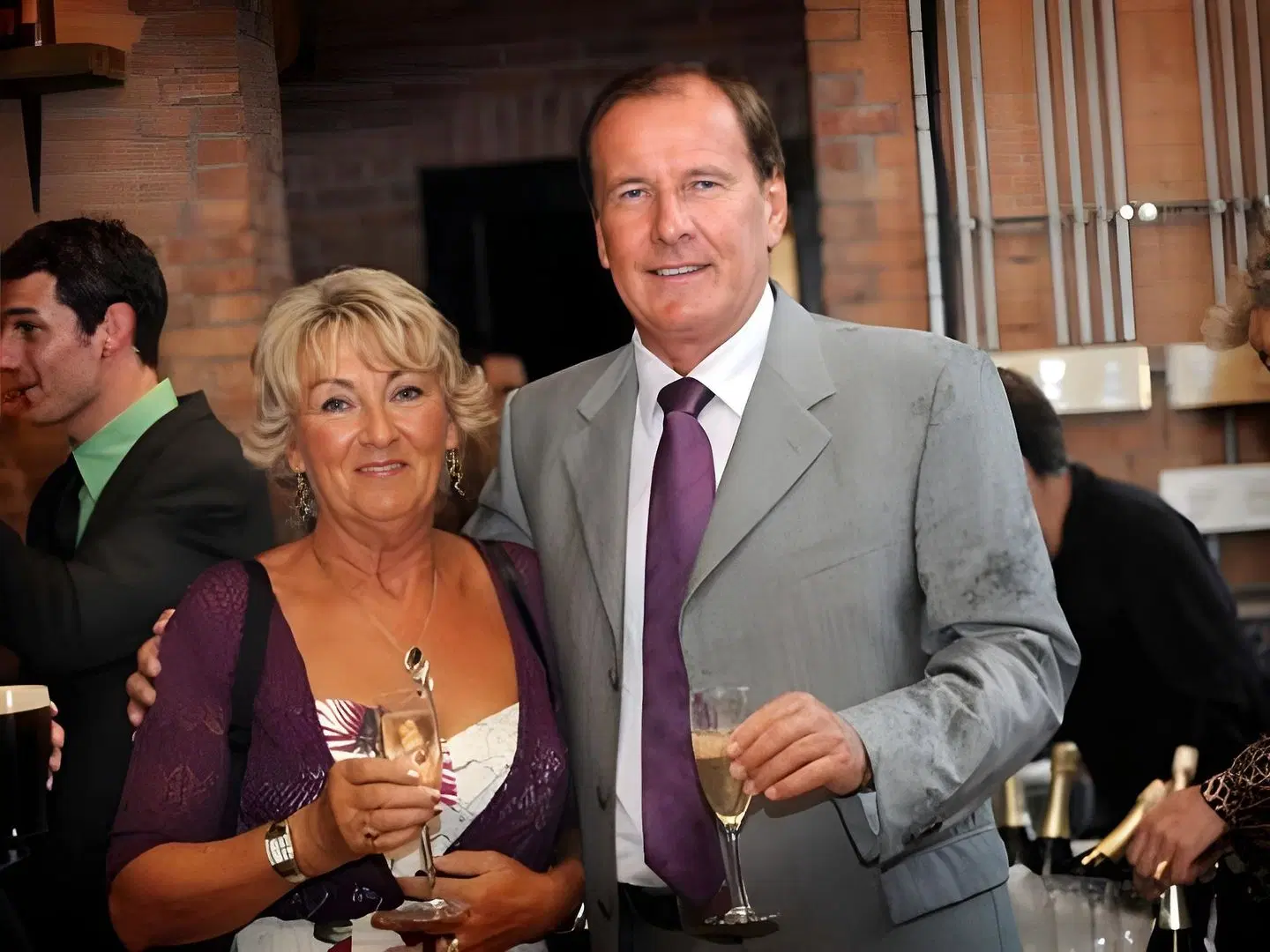 Ferryport House PEOPLE