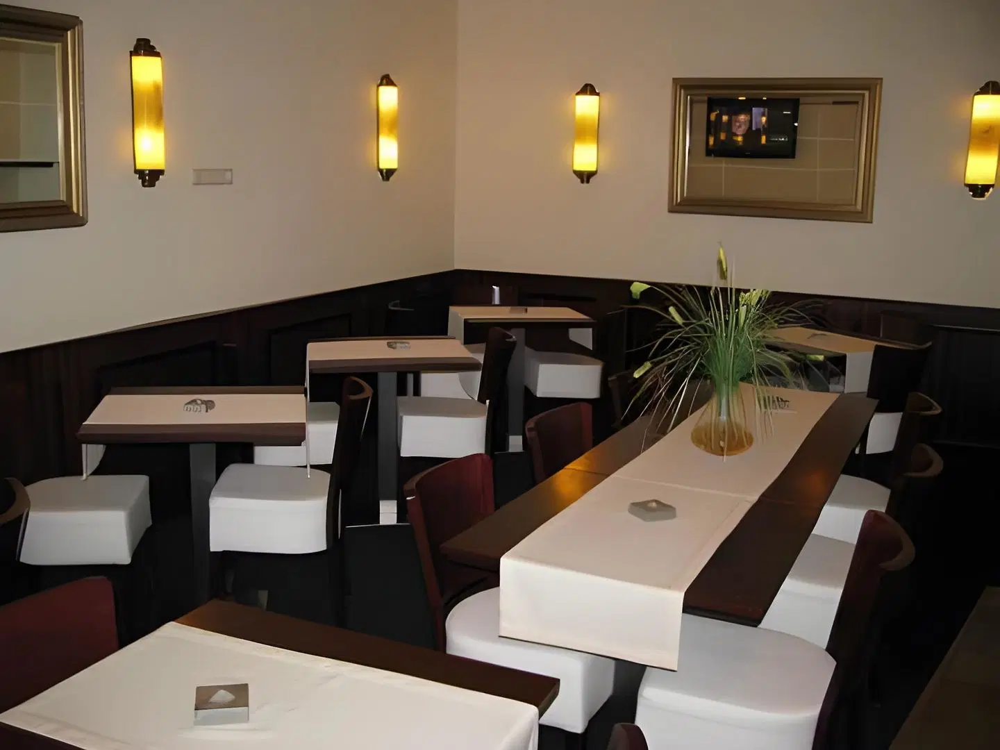 Apollo ROOM_EXAMPLE