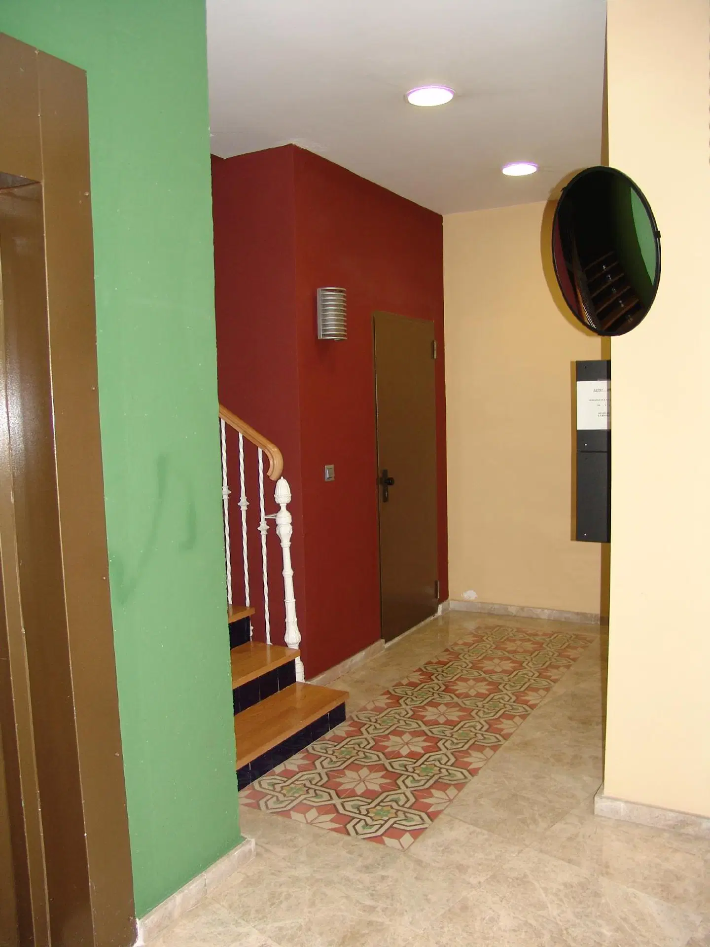 Apartamentos Zaragoza Coso ROOM_EXAMPLE