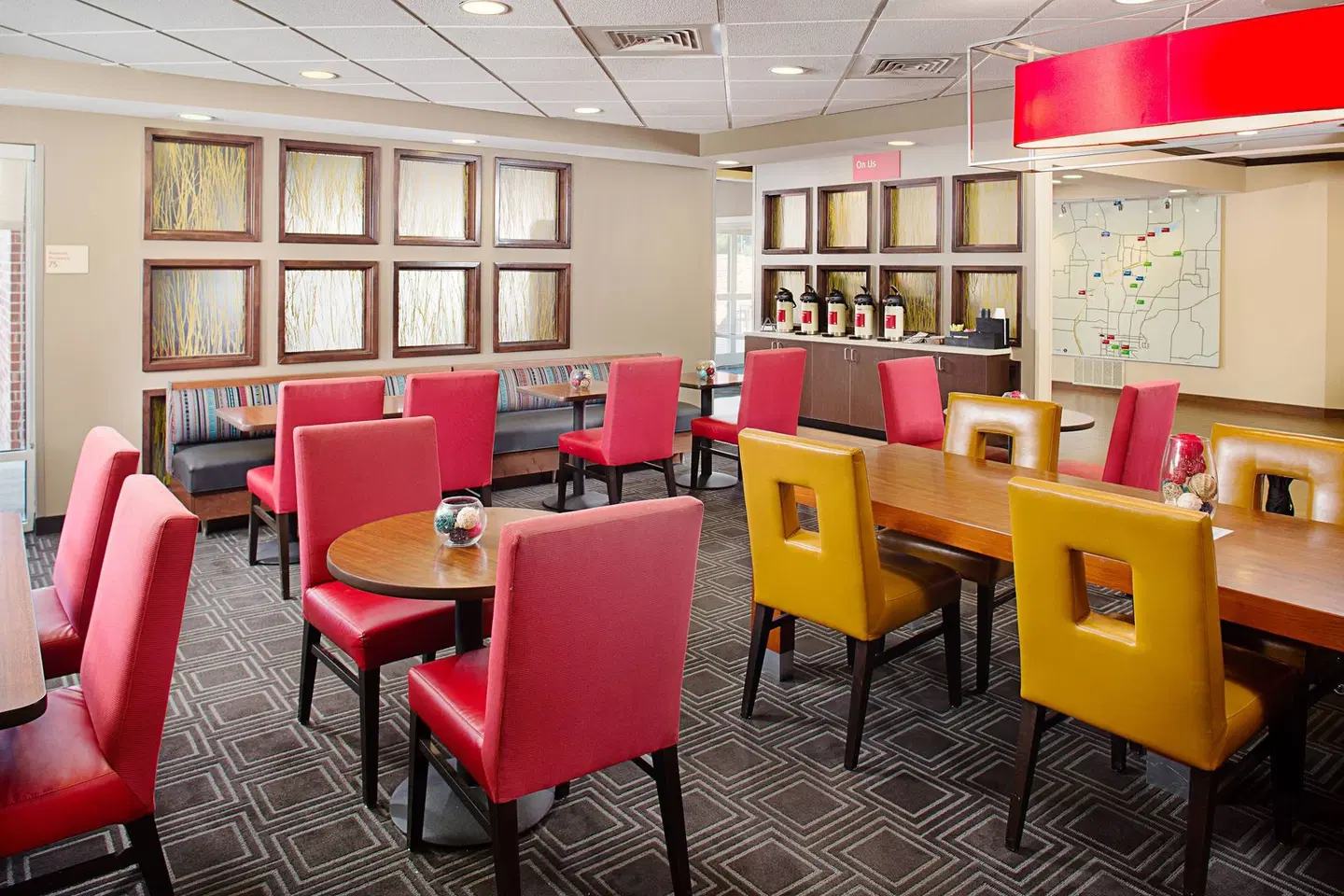 TownePlace Suites by Marriott Fayetteville North/Springdale Restaurant
