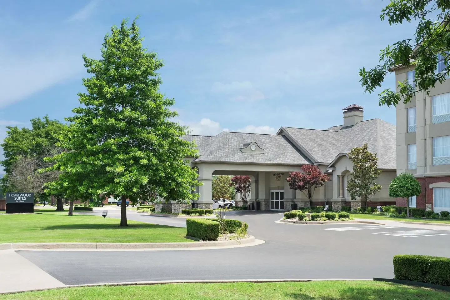 Homewood Suites by Hilton Fort Smith EXTERIOR