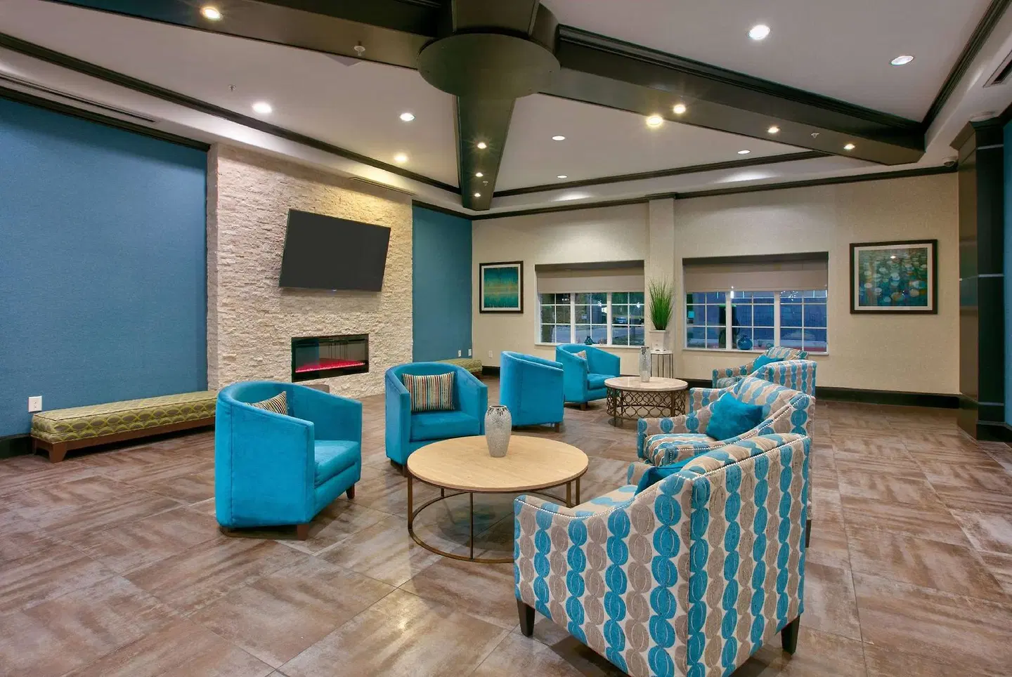 La Quinta Inn & Suites by Wyndham Dallas Grand Prairie South Badezimmer