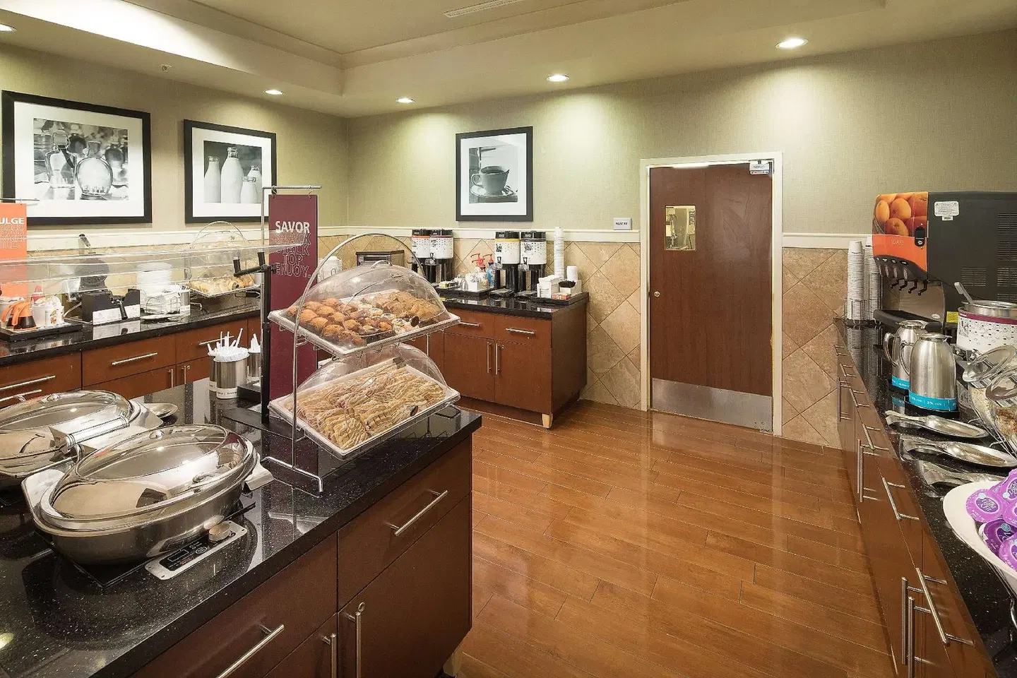Hampton Inn & Suites Little Rock-Downtown ROOM_EXAMPLE