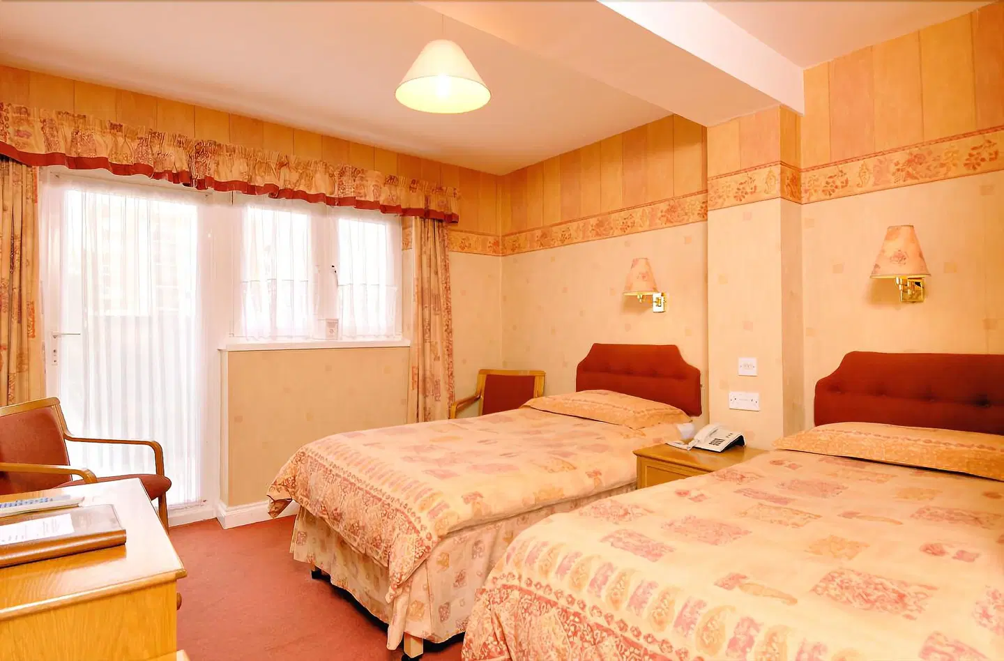 Marine Hotel ROOM_EXAMPLE
