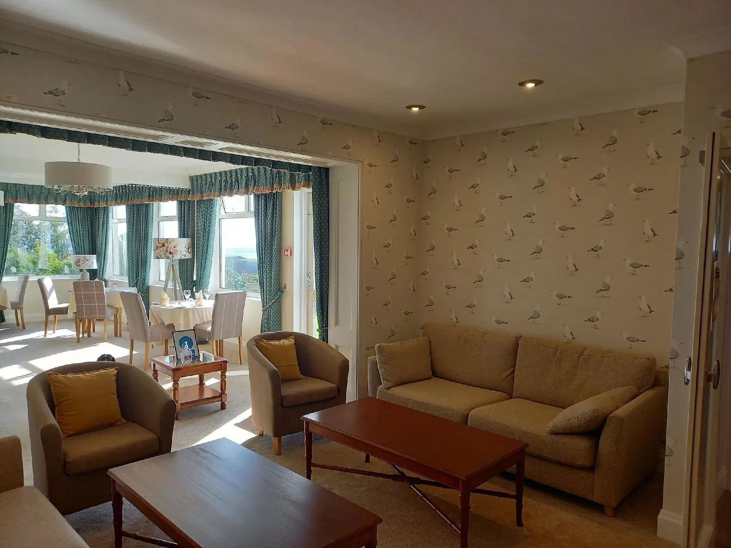 Trelawne LOUNGE_LOBBY