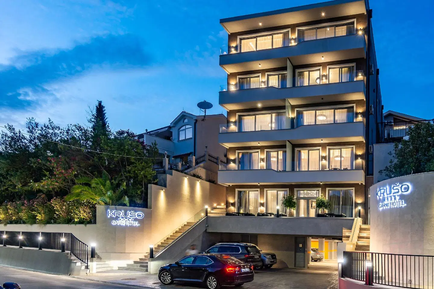 Hotel Kruo EXTERIOR