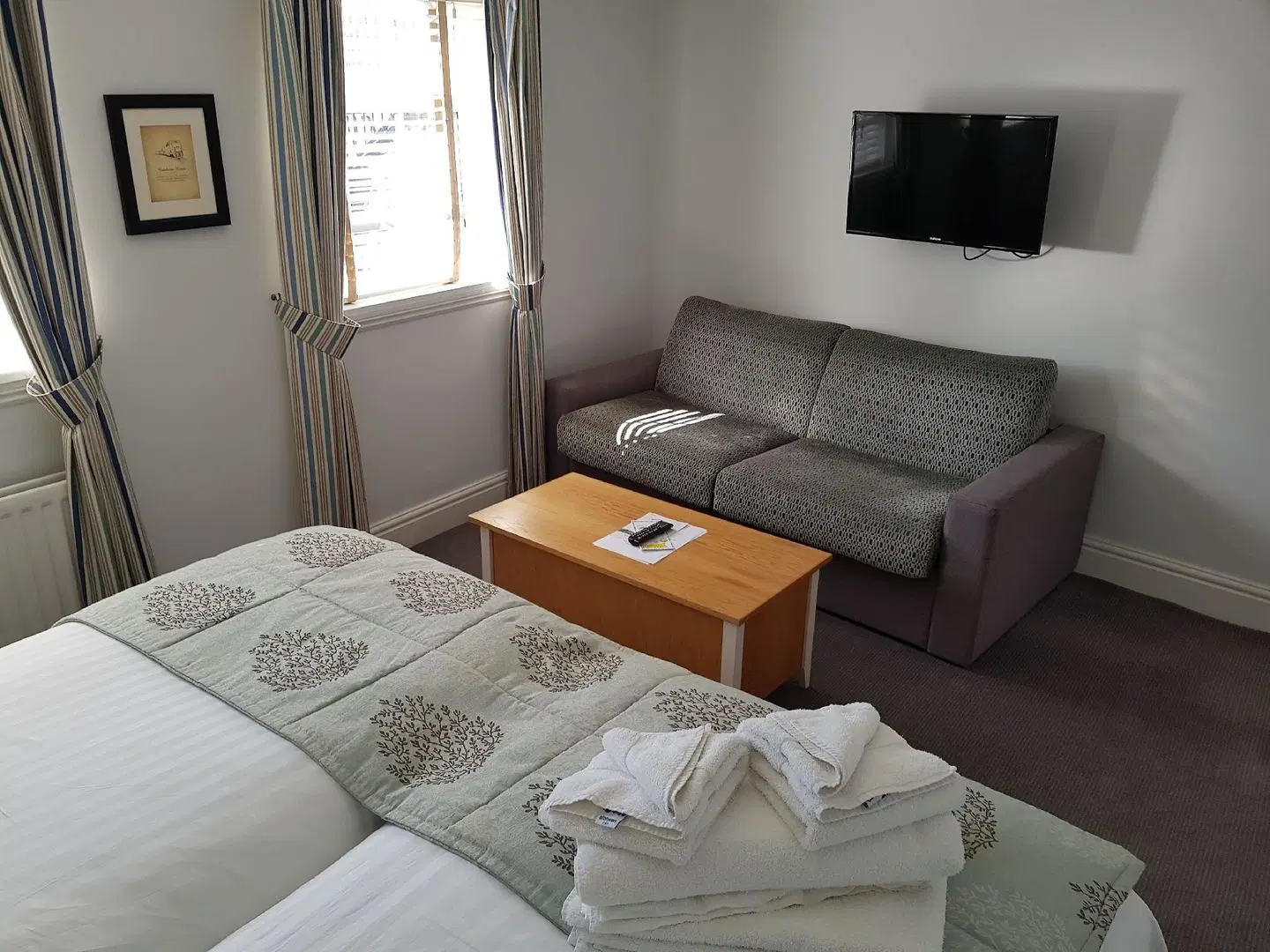 Penhelig Arms ROOM_EXAMPLE