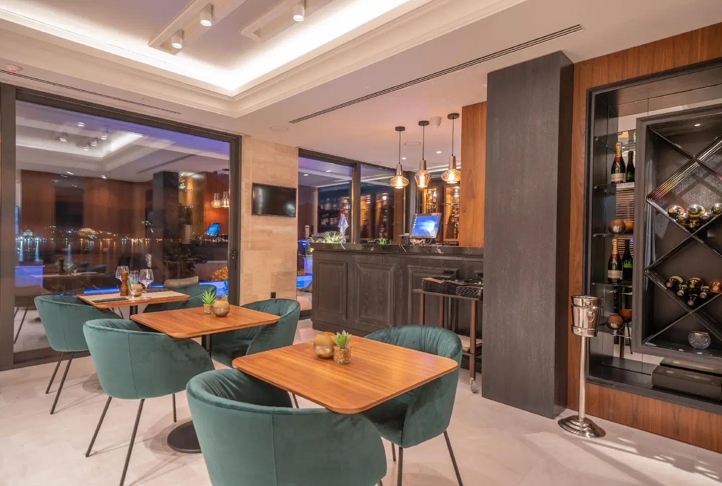Hotel R Palazzo Bar