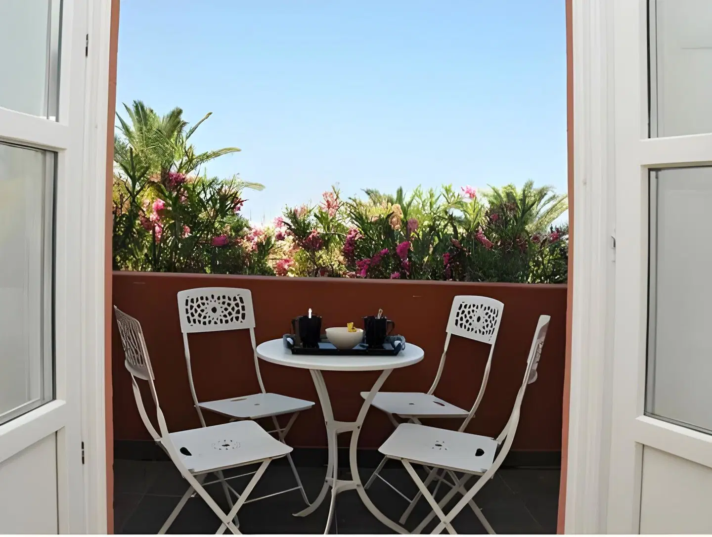 Le Petit Chateau Terrasse
