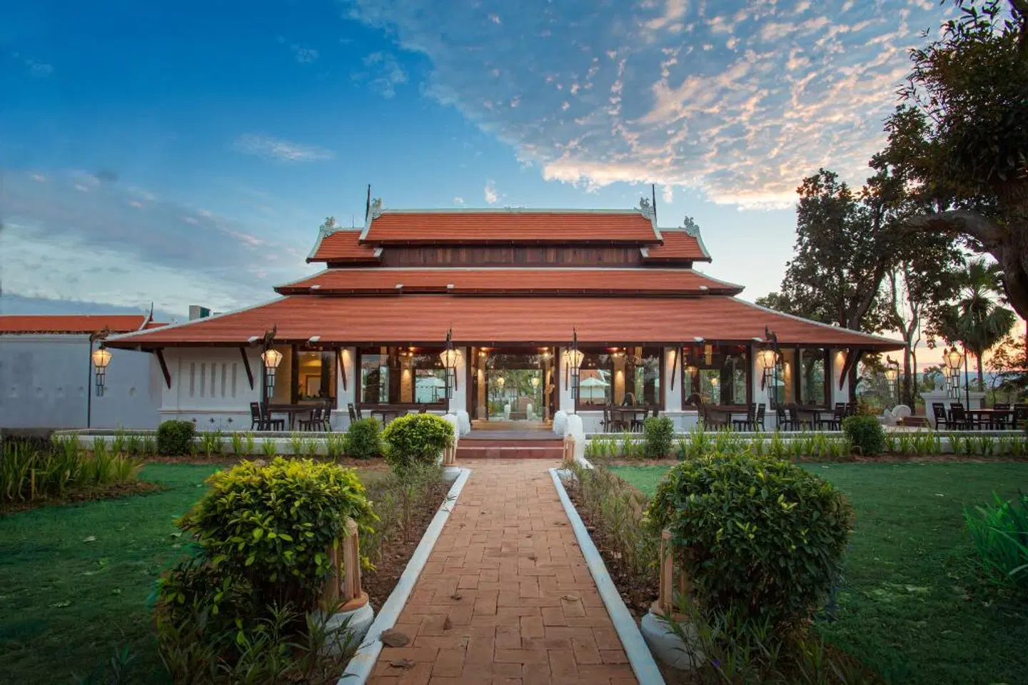 Sriwilai Sukhothai EXTERIOR