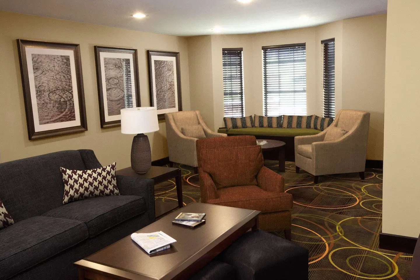 Staybridge Suites Lakeland West by IHG LOUNGE_LOBBY