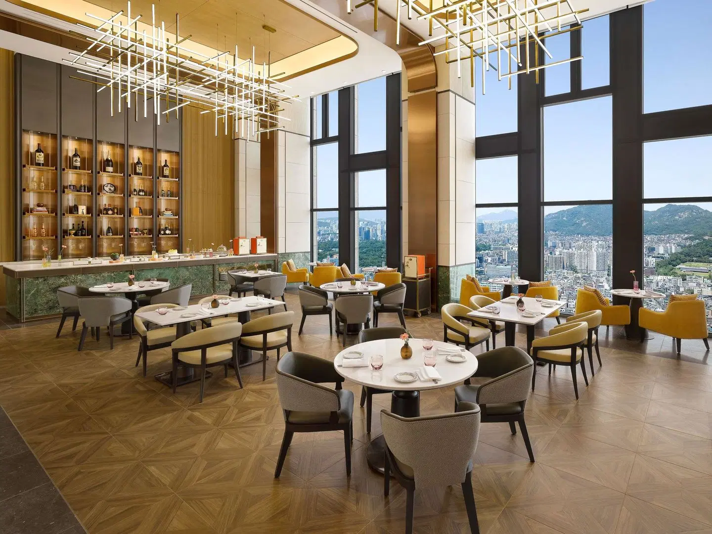 Pullman Ambassador Seoul Eastpole Restaurant