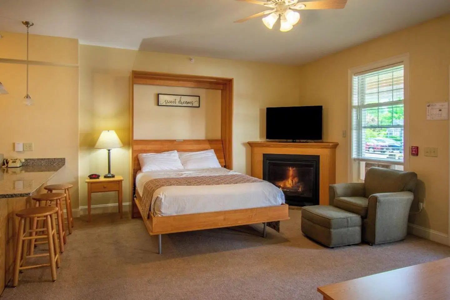 Eastern Slope Inn Resort ROOM_EXAMPLE