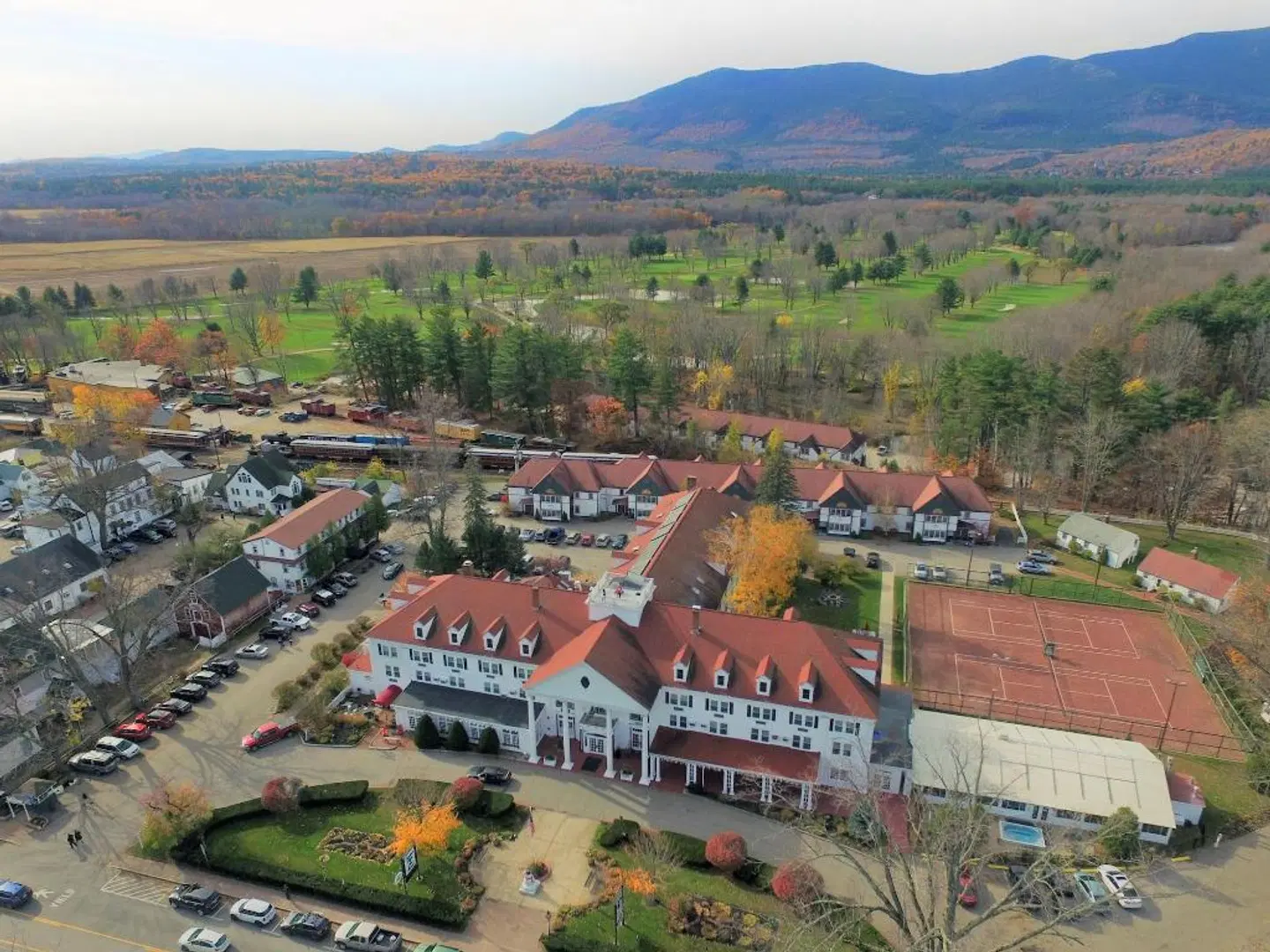 Eastern Slope Inn Resort LANDSCAPE
