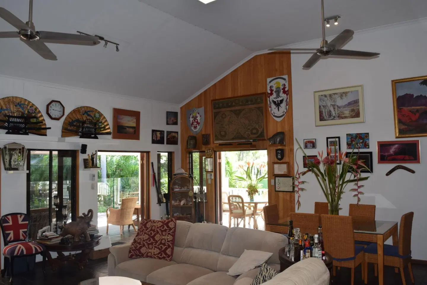 South Pacific Bed & Breakfast LOUNGE_LOBBY