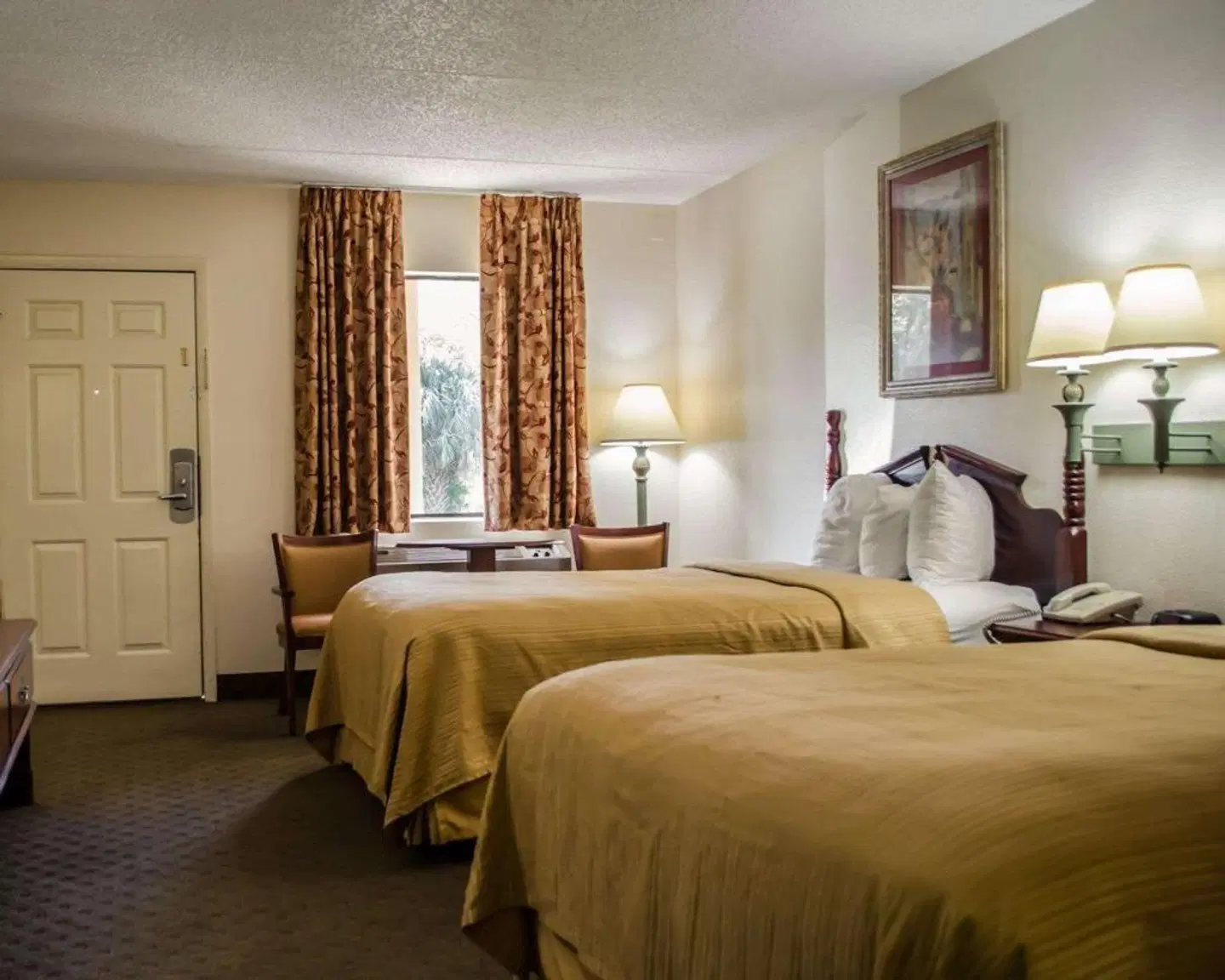 Quality Inn Crystal River ROOM_EXAMPLE