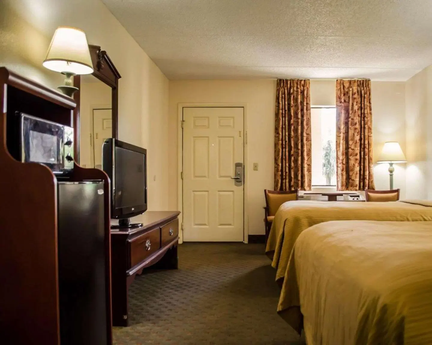 Quality Inn Crystal River ROOM_EXAMPLE