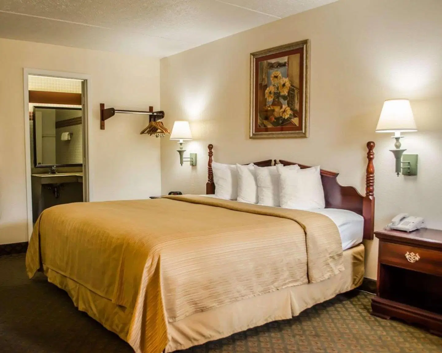 Quality Inn Crystal River ROOM_EXAMPLE