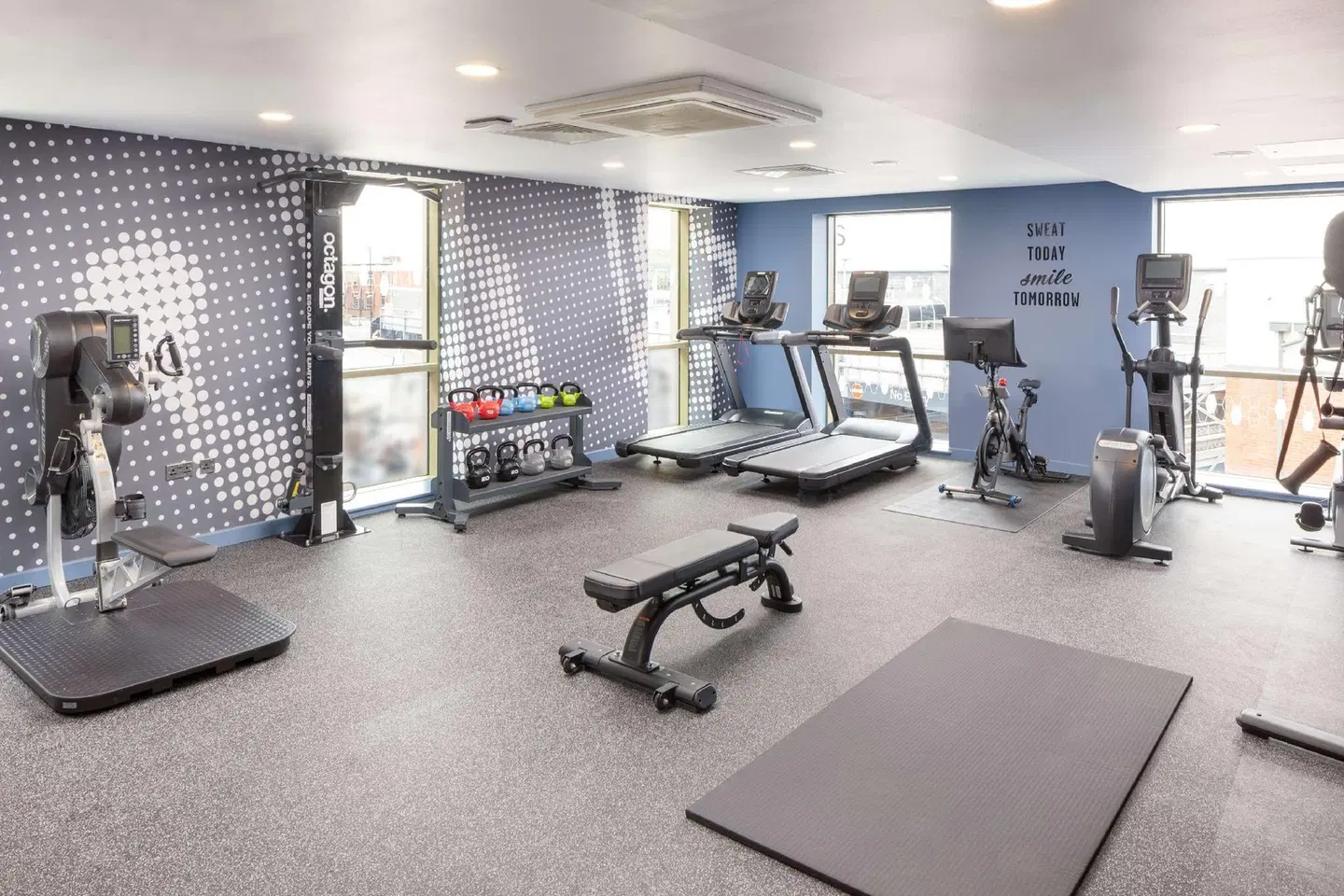 Hampton By Hilton Rochdale SPORTS_AND_LEISURE