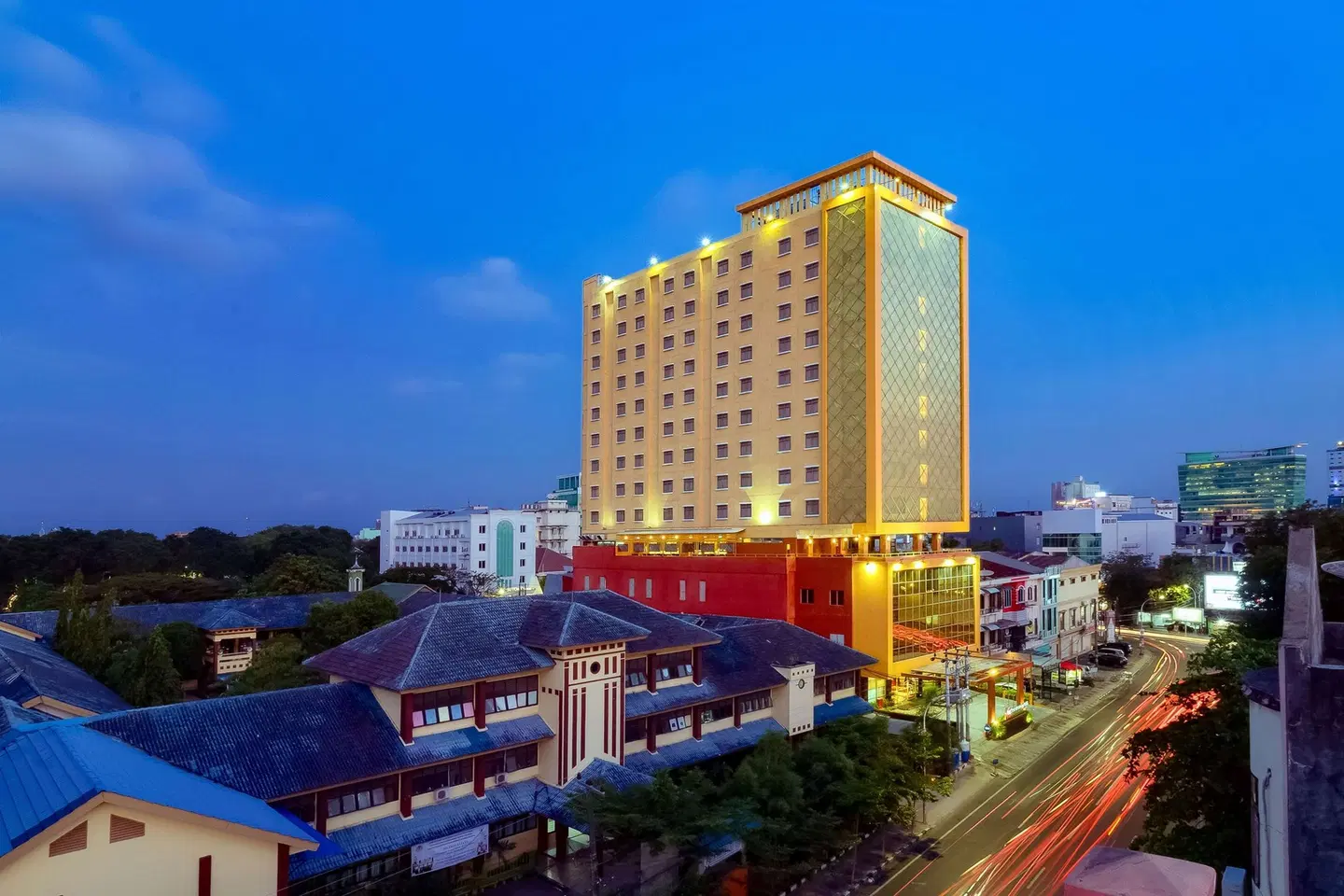 Best Western Plus Makassar Beach EXTERIOR
